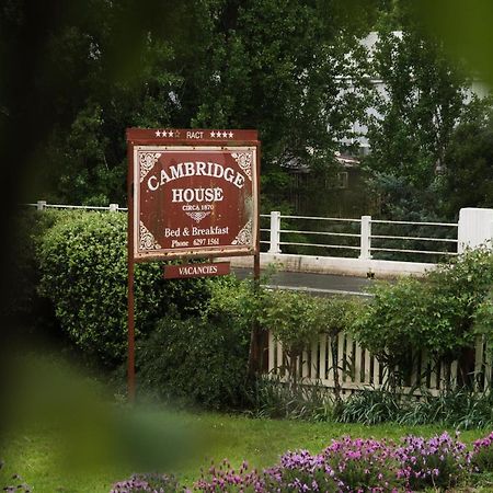 Cambridge House Breakfast & Bed Bed & Breakfast Geeveston Exterior photo